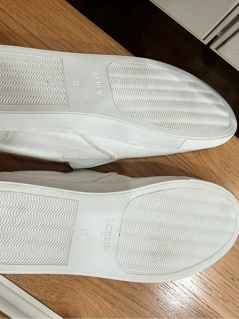 NWOT Men’s J Crew Road Trip canvas slip on sneakers